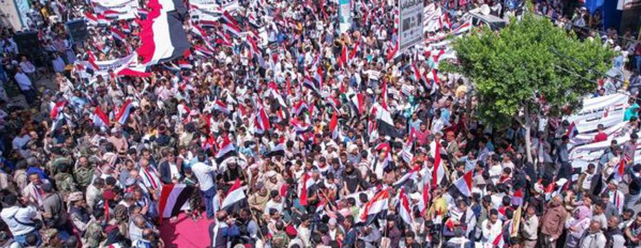  Taiz: A massive million-man march confirms the choice of resistance to restore the state  